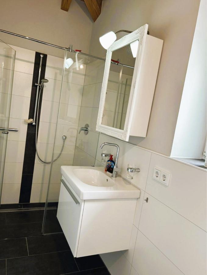 Sylvis Home Zentral Gelegenes Ferienhaus In Ruhiger Lage เฟือร์ท ภายนอก รูปภาพ